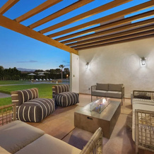 Sleeps 20! Architectural Mansion W/ Pool, Indoor Tennis Court, Game Room Starlight Estate By Avantstay, Бермуда-Дюнс — фото 3