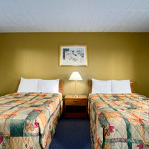 Huron Coast INN, 金卡丁 — 照片 5
