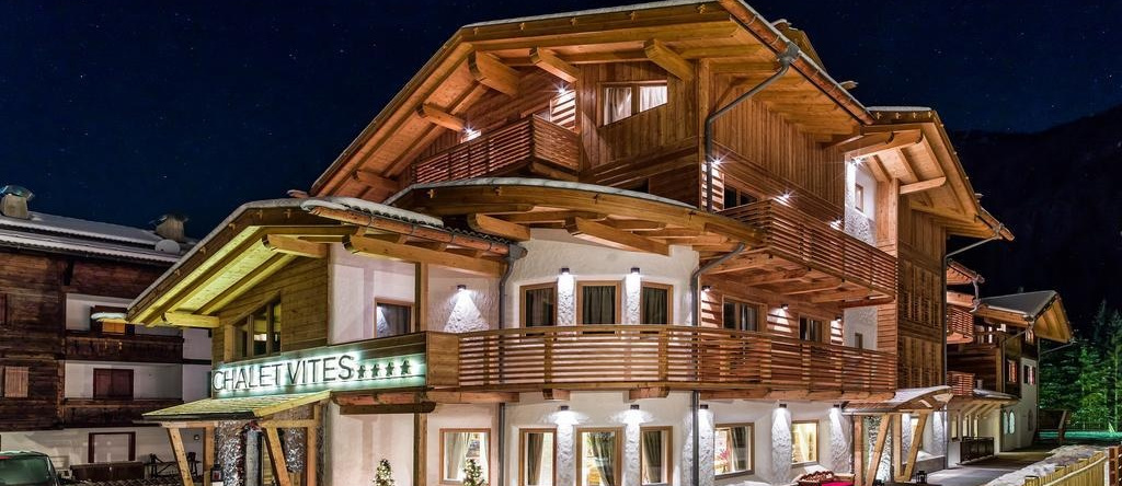 Chalet Vites Mountain Hotel, 卡纳泽伊 — 照片 1