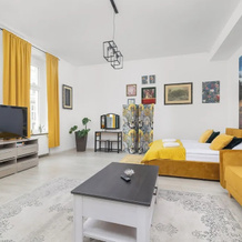Yellow Apartment in Bytom by Renters, Bytom — photo 3