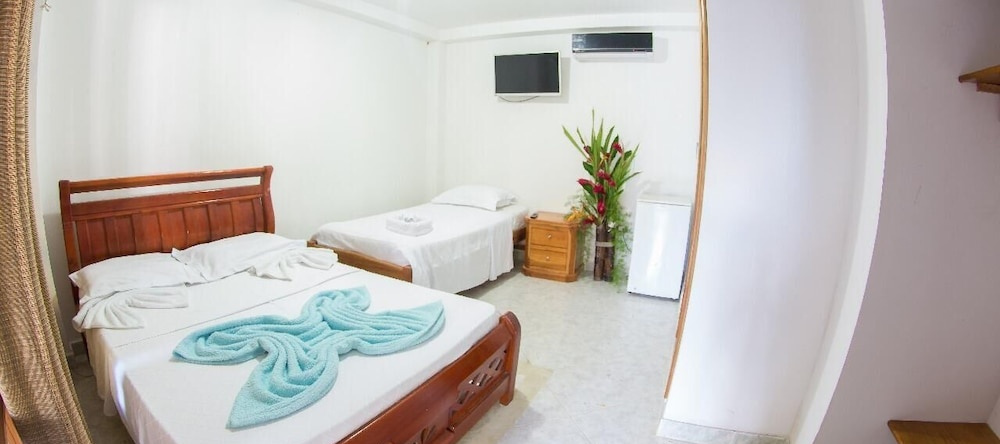 Hotel Bahía Pinorroa, Acandi — photo 1