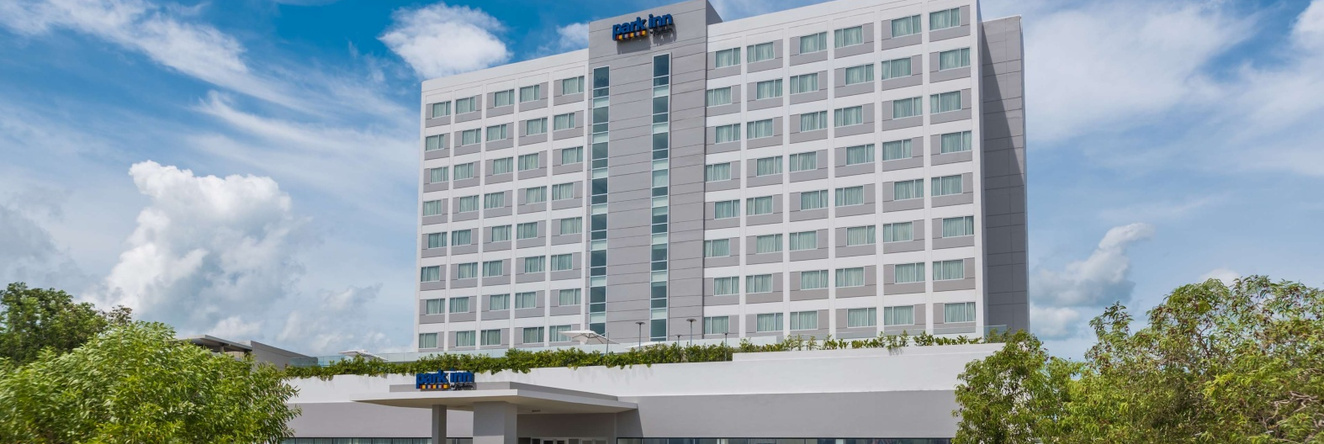 Park Inn by Radisson Iloilo, Iloilo — photo 1