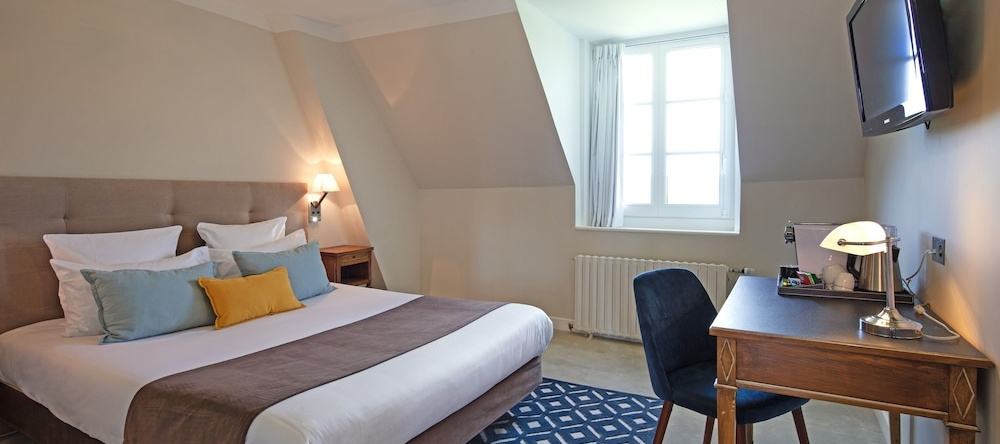 Château de Boisgelin - Hotel & Restaurant Mathieu Kergourlay, Plehedel — photo 1