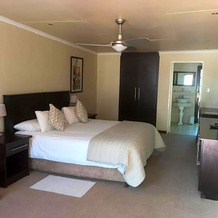 The Lazy Grape Guest Lodge, 法拉尔米尔 — 照片 4