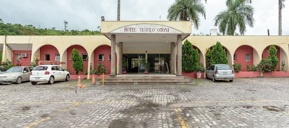 Hotel Teófilo Otoni, Teofilo Otoni — photo 1