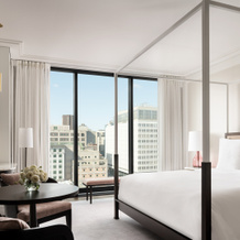Four Seasons Hotel Montreal, 蒙特利尔 — 照片 5