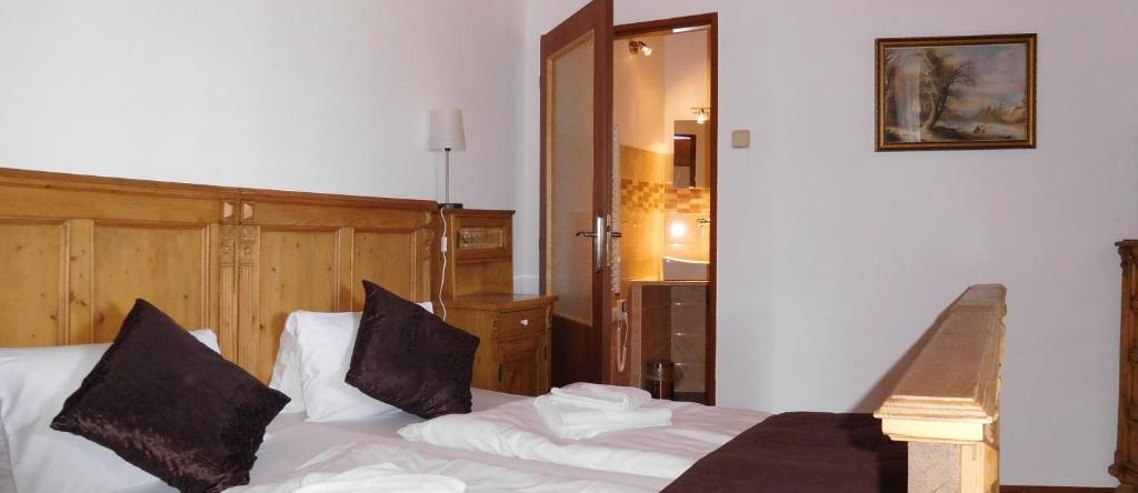 Hotel V Nebi, Josefov Dul — photo 1