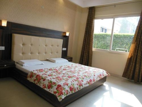Sumaaya Greens Resort, Барейлли — фото 1