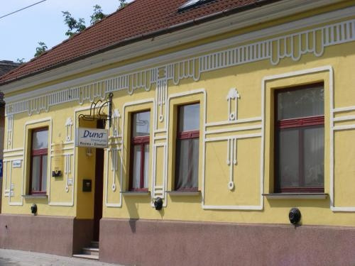Duna Vendégház, Мохач — фото 1