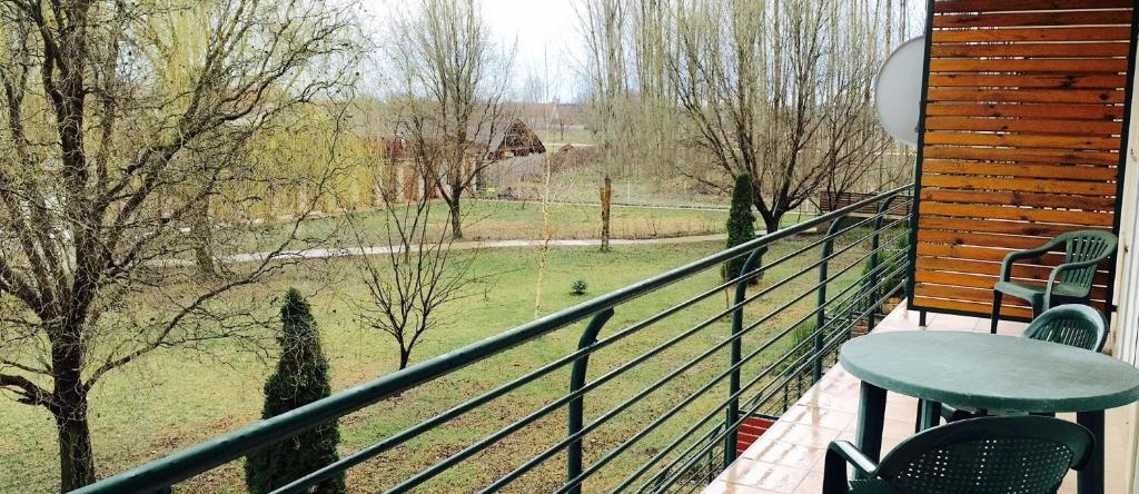 Horváth Apartman, Cserkeszolo — photo 1
