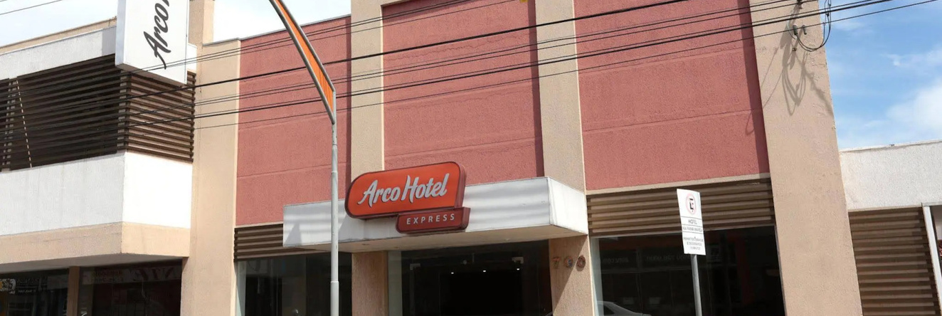 Perola Verde Hotel, Арасатуба — фото 1