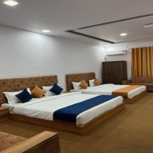 Hotel Surya Inn, 帕托利 — 照片 5