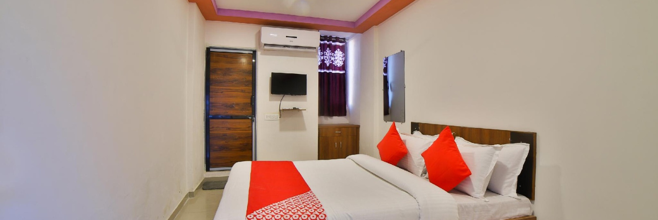 OYO 28070 Welcome Hotel And Guest House, 巴夫拉 — 照片 1