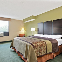 Super 8 By Wyndham Raleigh North East, Роли — фото 3