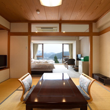 Yuraginosato Hidasanso, Геро — фото 4