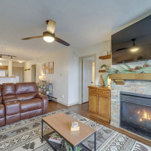 Cozy Condo W/ Balcony & Views In Beech Mountain!, Бич-Маунтин — фото 3