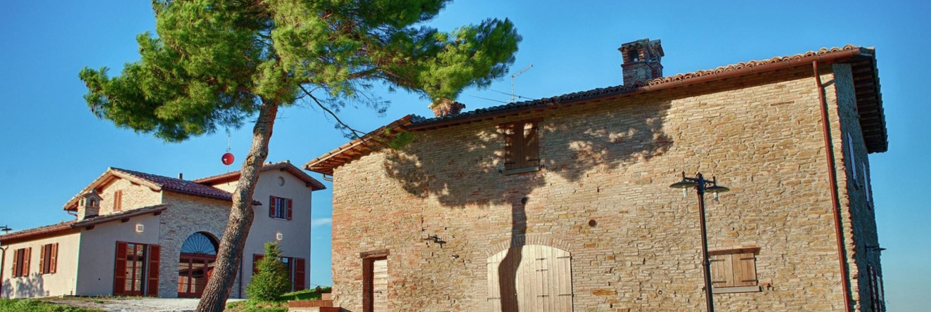 Spacious Mansion In Sant'angelo In Vado With Pool, Сант'Анджело-ин-Вадо — фото 1