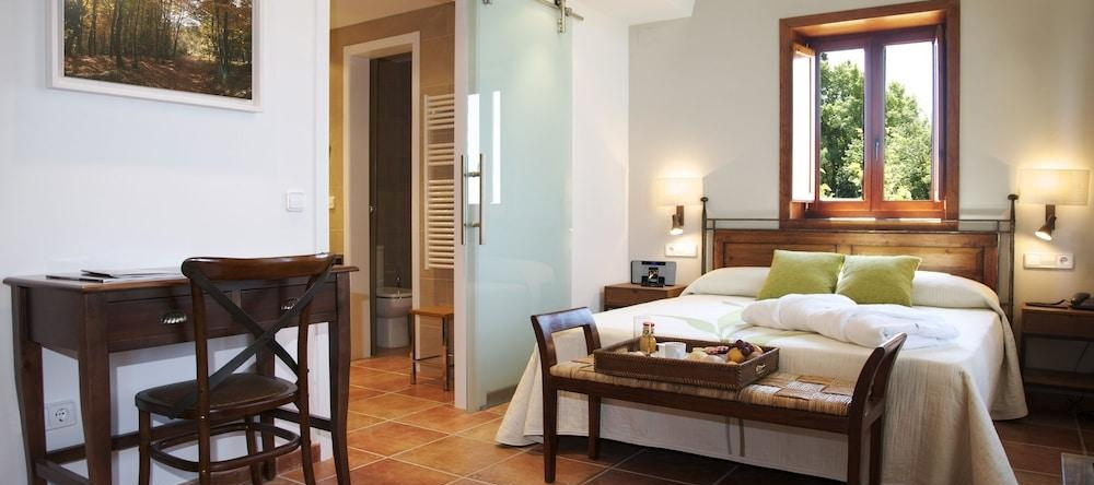 Hotel Finca El Ventós, Санта-Пау — фото 1