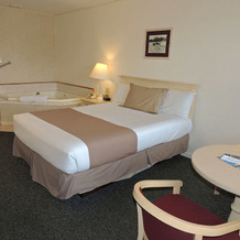Capt. Thomson's Resort, Alexandria Bay — photo 3