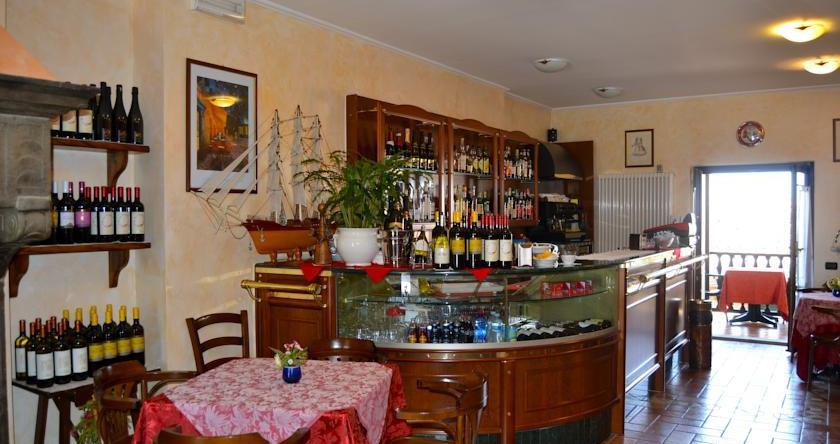 Locanda Del Castello, 弗龙托内 — 照片 1