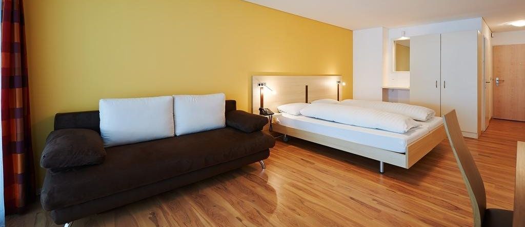 ZIIL Hotel, Bottighofen — photo 1