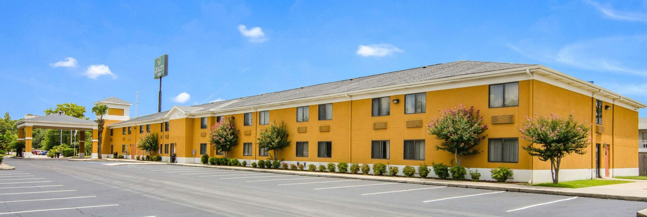 Quality Inn near University of Mobile, 萨拉兰 — 照片 1