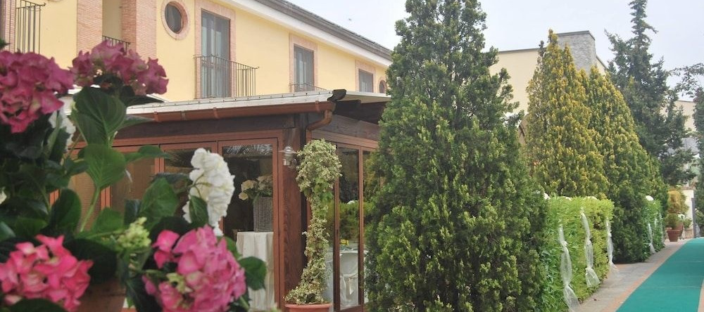 Agriturismo Borgo Santa Rosa, 卡拉法-迪卡坦扎罗 — 照片 1