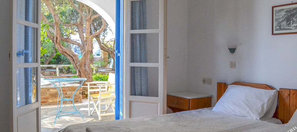 Cyclades Rooms, Antiparos — photo 1