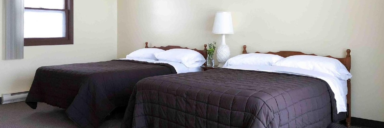 The Bayview Motel - Fort Frances, ON - Lakeside Motel, 弗朗西斯堡 — 照片 1