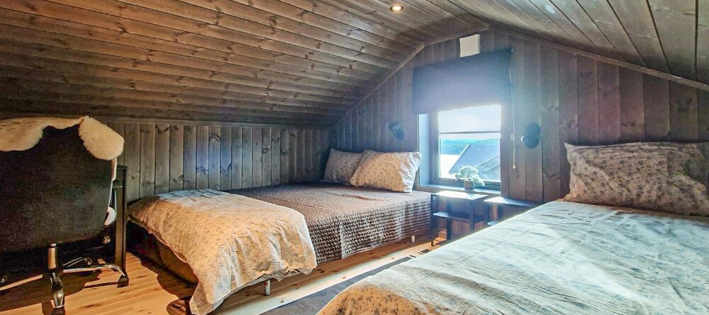 Amazing Home in Sannidal With 3 Bedrooms, Jacuzzi and Wifi, 德朗厄达尔 — 照片 1