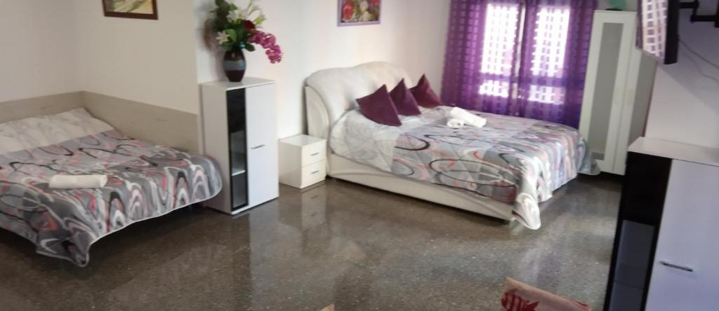 Guest House Lana Denia, Дения — фото 1