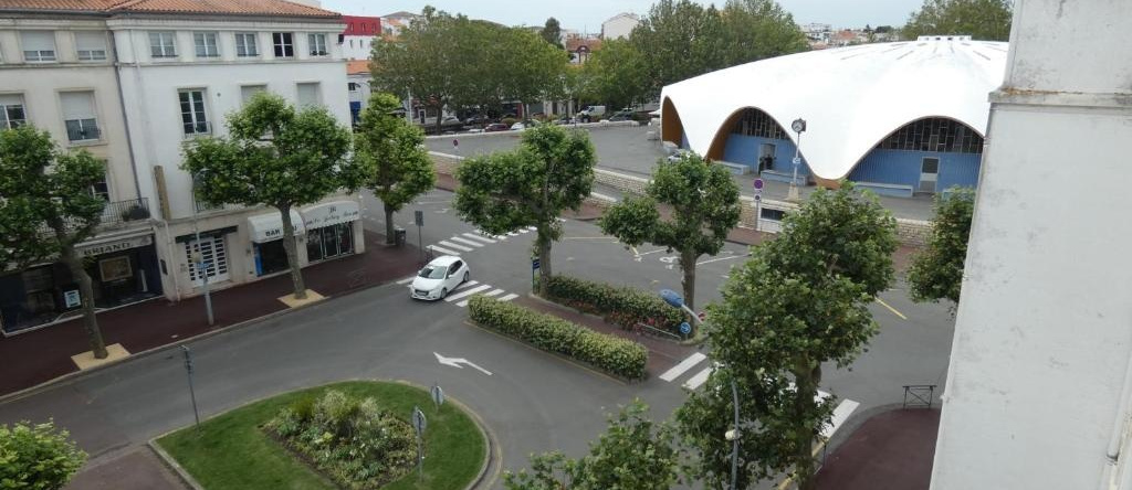 Appartement Royan, 3 pièces, 6 personnes - FR-1-71-74, 鲁瓦扬 — 照片 1