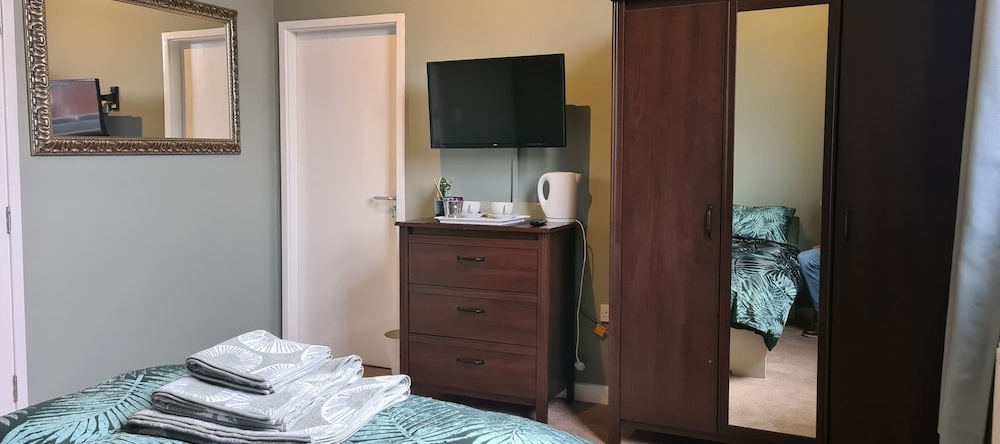 The Hen House, Каннок — фото 1