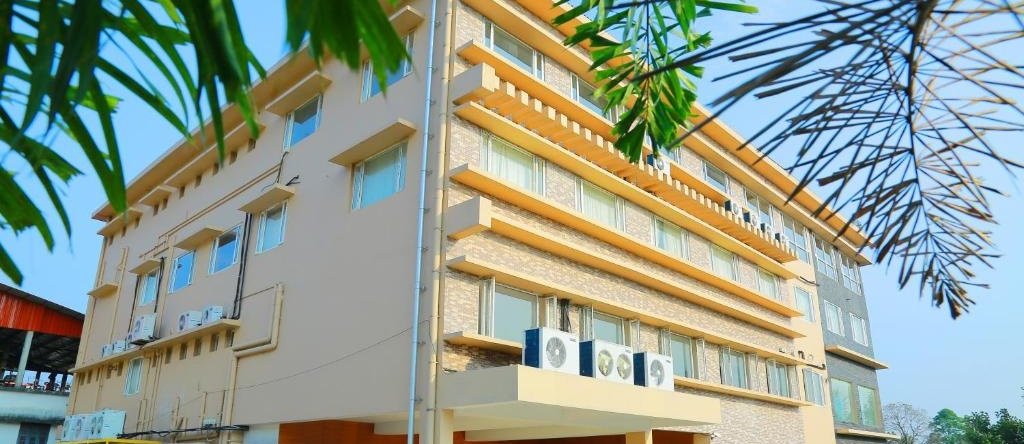 Gayathri Grand, Melattoor — photo 1