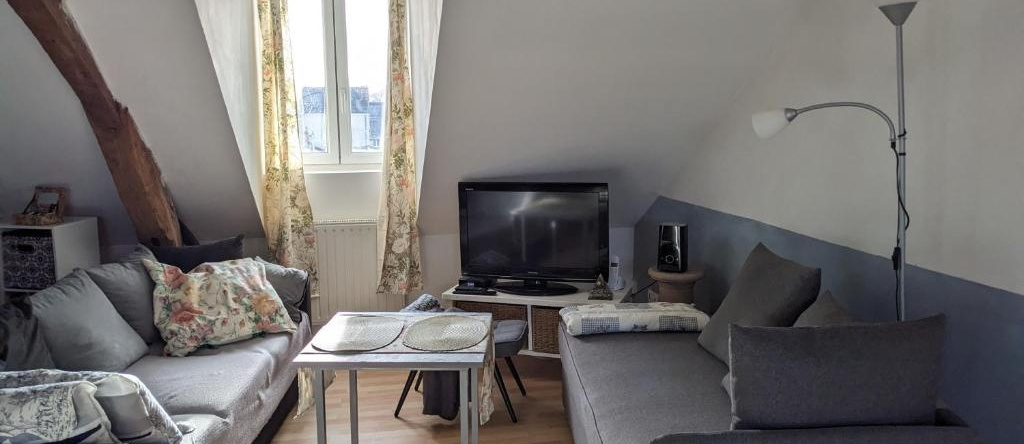 Chambres d'hôtes, La Charmante, 拉弗莱什 — 照片 1