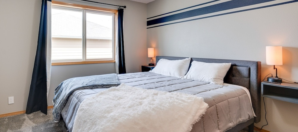 Moses Lake Vacation Rental w/ Hot Tub & Game Room, 摩西湖 — 照片 1