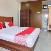 OYO 46968 Mahakal Inn, 楠代德 — 照片 3