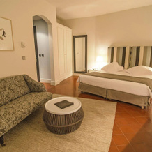 Hotel Spa & Restaurant Cantemerle, 旺斯 — 照片 2