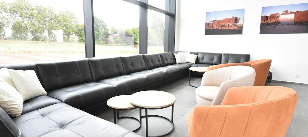 Countryside Delight, a Drive Away From Brugges, Lille and Ghent, 兹韦弗海姆 — 照片 1