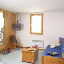 Résidence et Chalets de la Fontaine du roi, 圣让达尔夫 — 照片 3