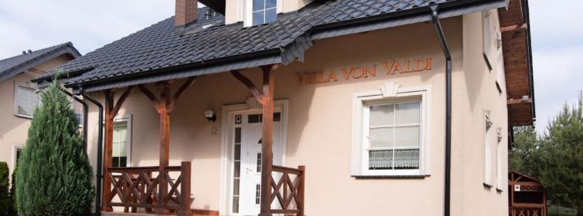 Villa Von Valdi W Adys Awowo, Гневино — фото 1