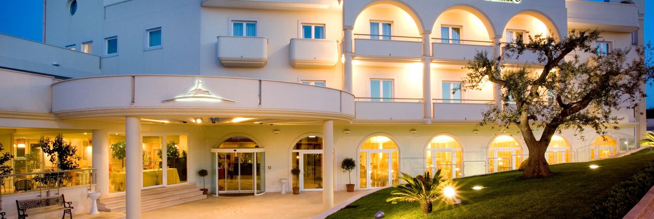 Grand Hotel Olimpo, 阿尔贝罗贝洛 — 照片 1