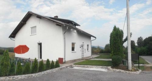 Guesthouse Cindric, 斯卢尼 — 照片 1
