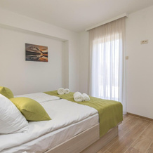 Awesome apartment in Kostrena Sveta Lucij w/ Outdoor swimming pool, Jacuzzi and 3 Bedrooms, 里耶卡 — 照片 5