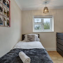 3-Bed House, Sleeps 6, Free Parking,Wifi, Базилдон — фото 4
