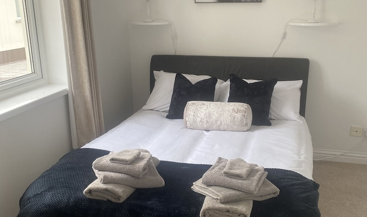 Beautiful 2 Bed Bungalow In Laugharne Situated, Eglwyscummin — фото 1