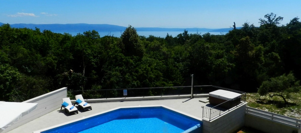 YourCroatiaHoliday Bed & Breakfast, 拉夫尼 — 照片 1