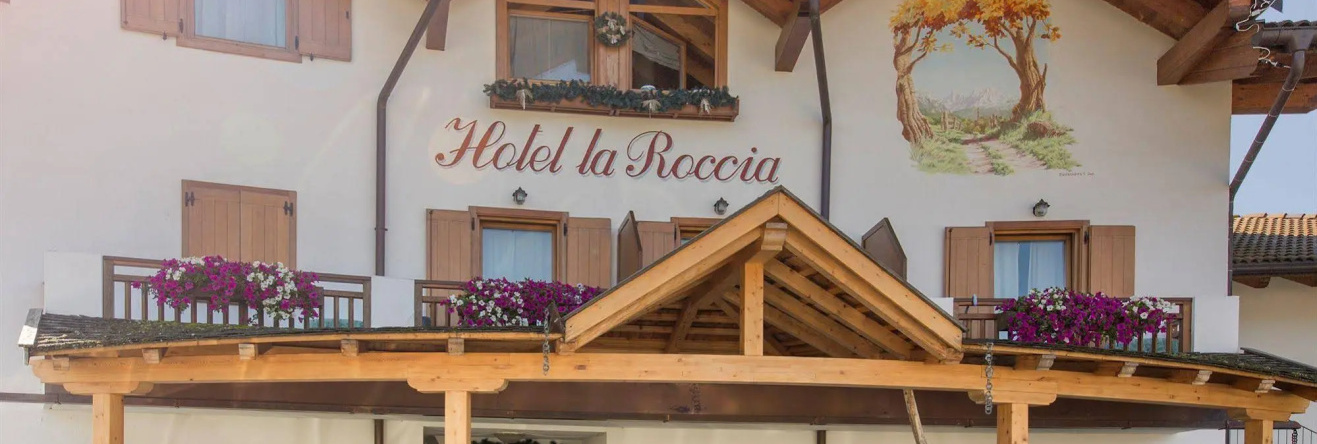 La Roccia Wellness Hotel, 卡瓦莱塞 — 照片 1