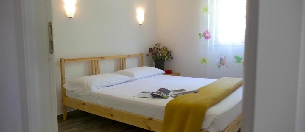 Camping Village Lago Maggiore, 多尔梅莱托 — 照片 1