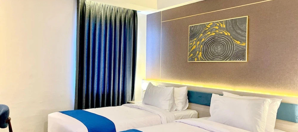Lynn Hotel Tuban, Тубан — фото 1
